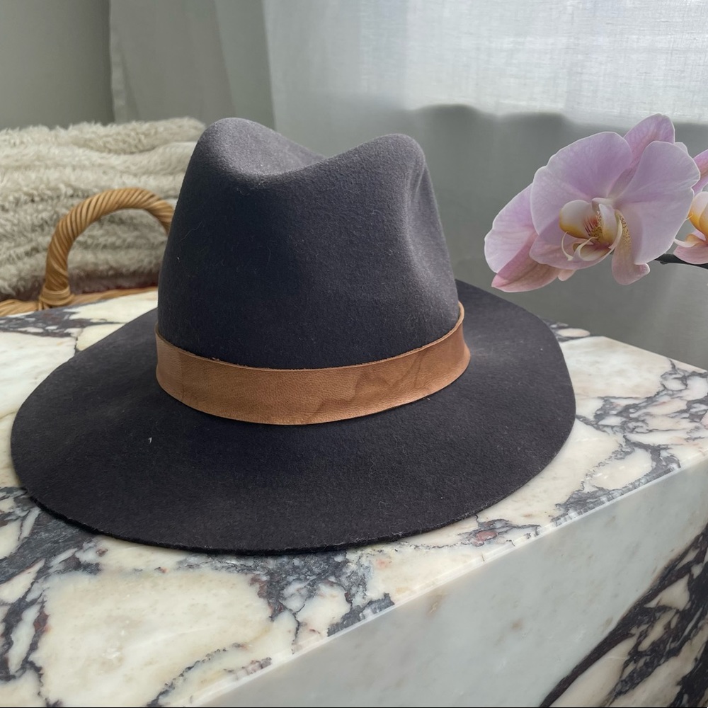 Janessa Leone Hat